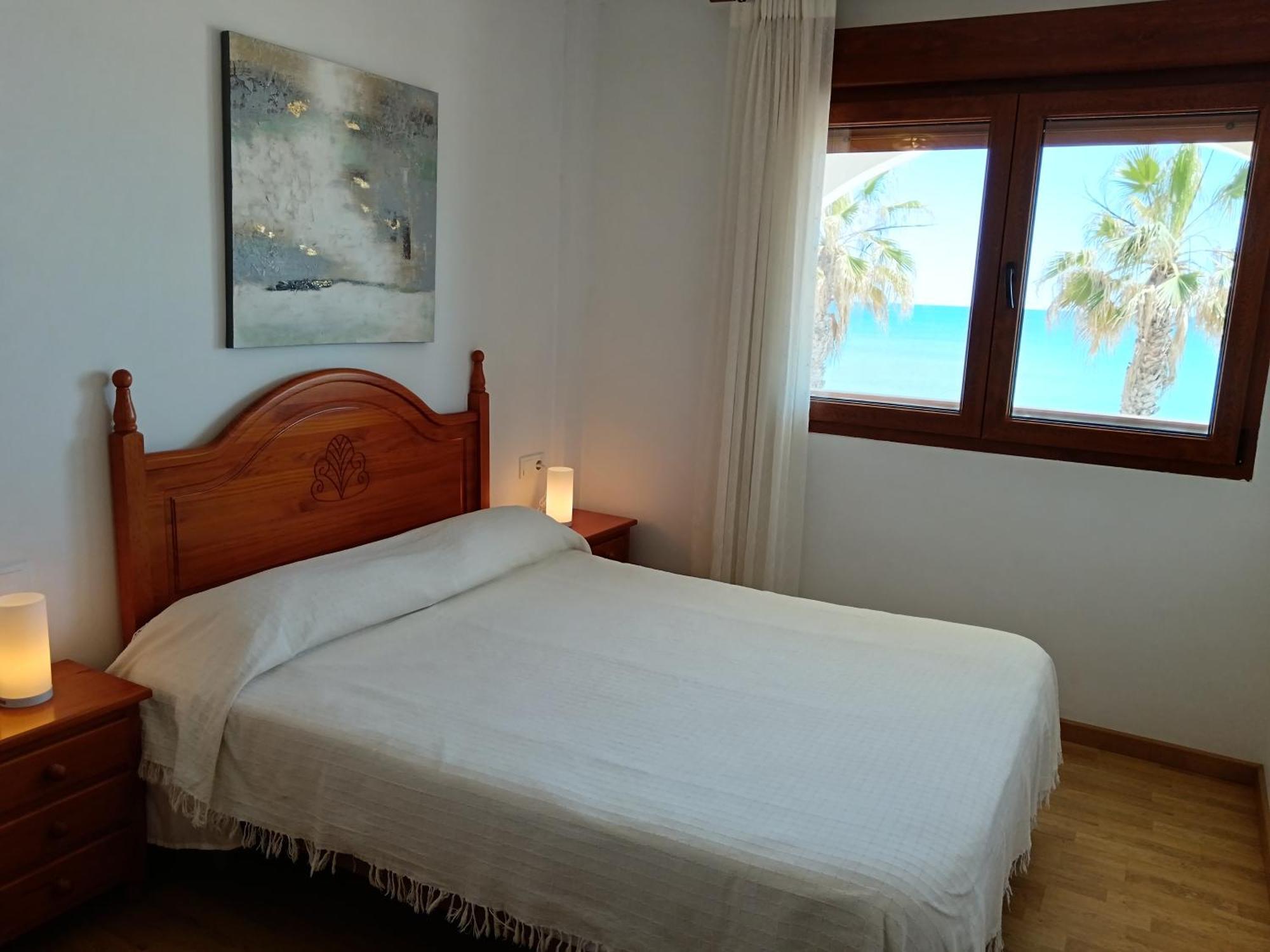 Primera Linea De Playa, Ada Benedicto Xiii, Aire Acondicionado, Wifi, Parking Peñíscola Rom bilde