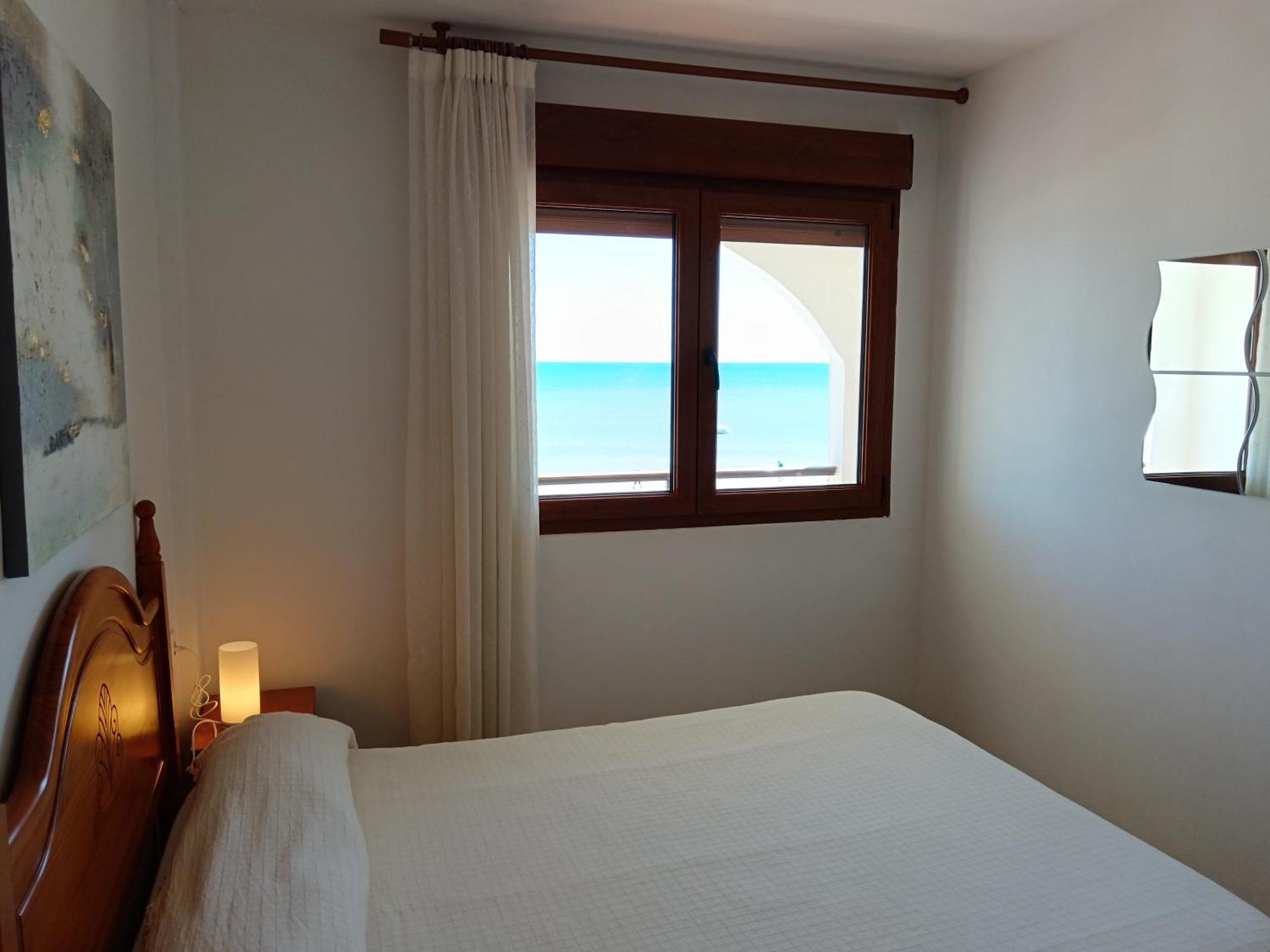 Primera Linea De Playa, Ada Benedicto Xiii, Aire Acondicionado, Wifi, Parking Peñíscola Rom bilde